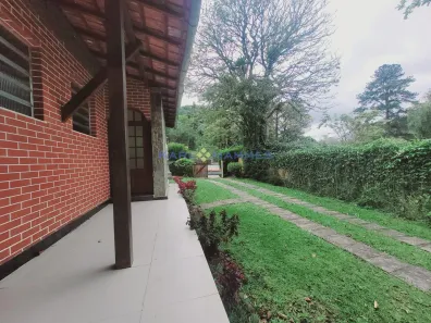 Casa de Condomínio com 3 Quartos à venda, 160m² no Fazenda Inglesa, Petrópolis