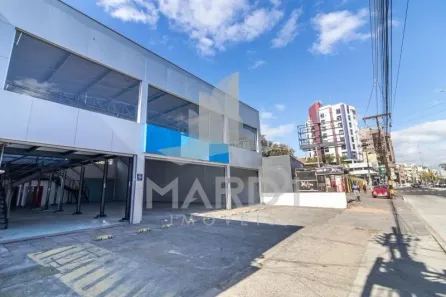 Ponto Comercial para alugar, 429m² no Floresta, Porto Alegre