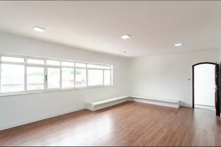 Casa com 3 Quartos à venda, 370m² no Jabaquara, São Paulo