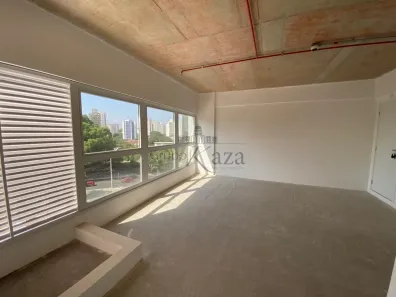 Sala Comercial à venda, 31m² no Centro, São José dos Campos