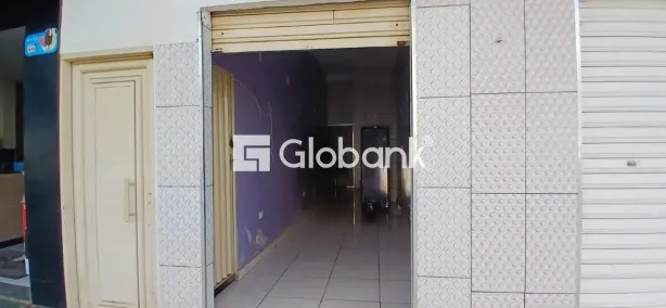Sala Comercial para alugar, 28m² no Santa Rafaela, Montes Claros