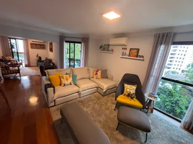 Apartamento com 3 Quartos à venda, 150m² no Vila Olímpia, São Paulo