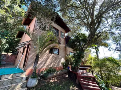 Casa com 2 Quartos à venda, 180m² no Rio Tavares, Florianópolis