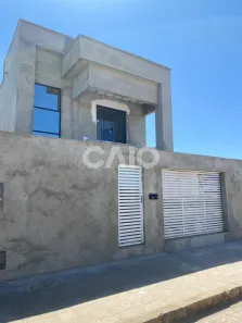 Casa com 3 Quartos à venda, 181m² no Candelária, Natal