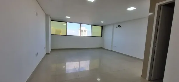 Ponto Comercial para alugar, 28m² no Derby, Recife