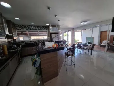 Casa com 3 Quartos à venda, 290m² no Vila Frezzarim, Americana