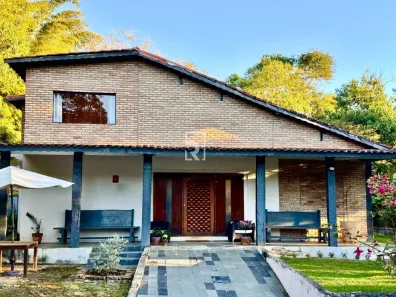 Fazenda/Sítio com 4 Quartos à venda, 3200m² no , Igaratá