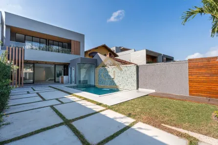 Casa de Condomínio com 4 Quartos à venda, 350m² no Barra da Tijuca, Rio de Janeiro