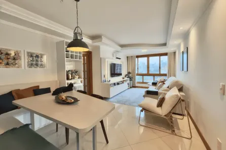 Apartamento com 3 Quartos à venda, 102m² no Rio Branco, Porto Alegre