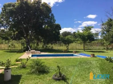 Fazenda/Sítio com 4 Quartos à venda, 735m² no Panorama, Uberlândia