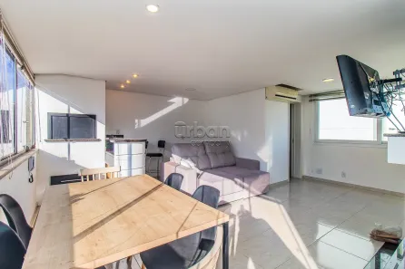 Apartamento com 2 Quartos à venda, 87m² no Mont Serrat, Porto Alegre