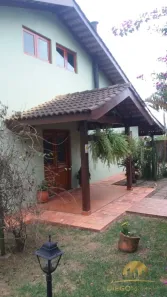 Fazenda/Sítio com 3 Quartos à venda, 1100m² no Jardim Estância Brasil, Atibaia