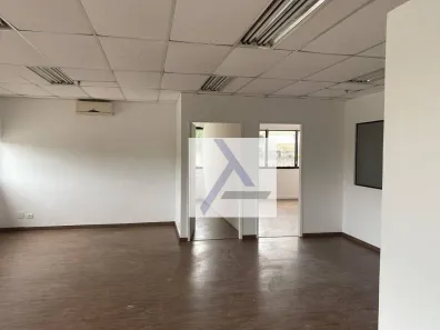 Sala Comercial para alugar, 242m² no Santo Amaro, São Paulo