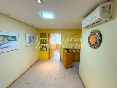 Sala Comercial à venda, 40m² no Menino Deus, Porto Alegre
