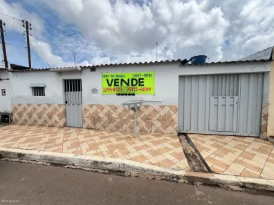 Casa com 3 Quartos à venda, 150m² no Santa Maria, Brasília