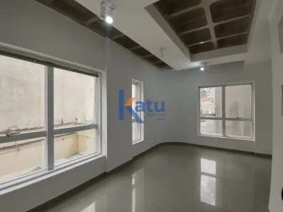 Sala Comercial à venda, 35m² no Jardim Ana Maria, Jundiaí