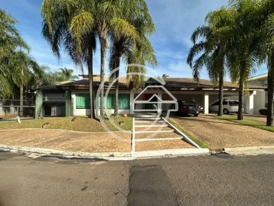 Casa com 3 Quartos à venda, 514m² no Centro, Marília