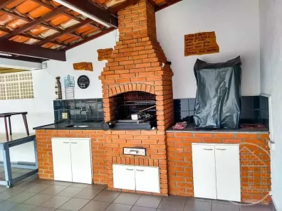 Casa com 2 Quartos à venda, 200m² no Parque América, São Paulo