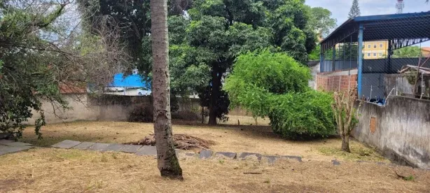 Casa para alugar, 340m² no Campo Grande, Rio de Janeiro