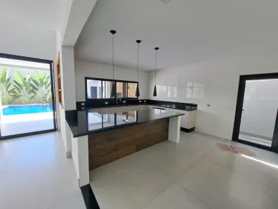 Sobrado com 5 Quartos à venda, 430m² no Bandeira Branca, Jacareí