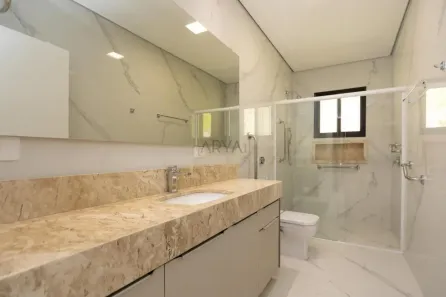 Fazenda/Sítio com 4 Quartos à venda, 360m² no , São Lourenço da Serra