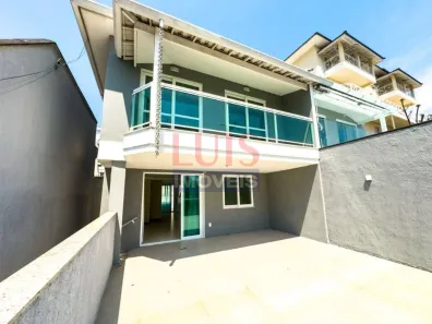 Casa de Condomínio com 3 Quartos à venda, 117m² no Charitas, Niterói