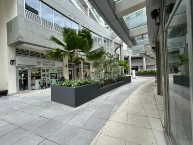 Ponto Comercial com 1 Quarto para alugar, 10m² no Barra Olímpica, Rio de Janeiro