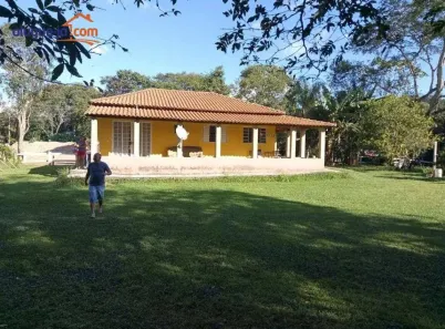 Fazenda/Sítio com 4 Quartos à venda, 90m² no , São José do Alegre