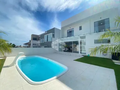 Casa de Condomínio com 3 Quartos à venda, 245m² no Hípica, Porto Alegre