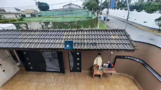 Casa com 3 Quartos para alugar, 241m² no Vila Oliveira, Mogi das Cruzes