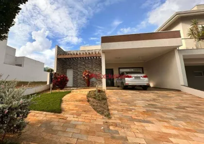 Casa de Condomínio com 3 Quartos à venda, 200m² no Parque Brasil 500, Paulínia