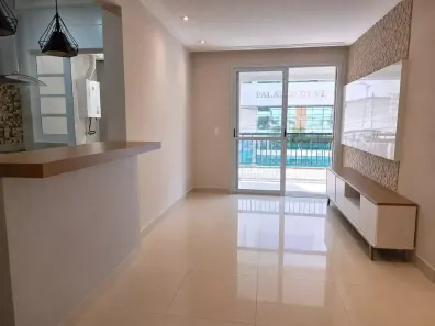 Apartamento com 2 Quartos à venda, 68m² no Coqueiros, Florianópolis