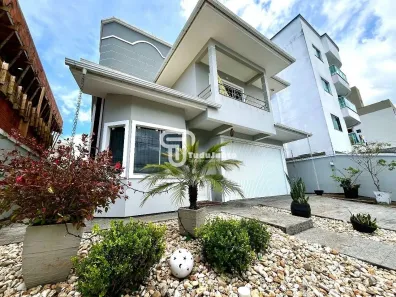 Casa com 3 Quartos à venda, 170m² no Pagani, Palhoça