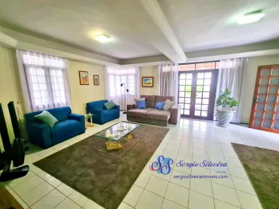 Casa com 4 Quartos à venda, 320m² no Parque Manibura, Fortaleza
