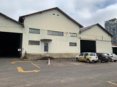 Galpão/Depósito/Armazém para alugar, 4670m² no Centro, Juiz de Fora