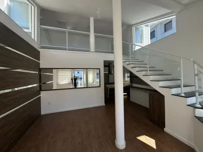 Casa com 3 Quartos para alugar, 300m² no Pagani, Palhoça