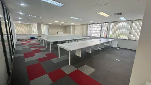 Sala Comercial para venda ou aluguel, 250m² no Vila Olímpia, São Paulo