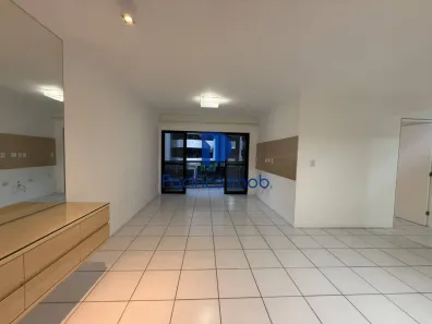 Apartamento com 3 Quartos para alugar, 110m² no Ponta Verde, Maceió