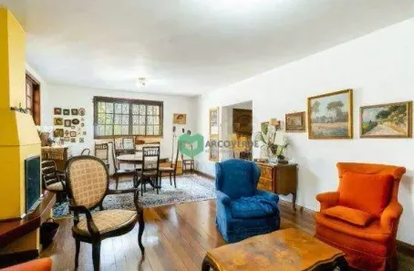 Casa com 3 Quartos à venda, 258m² no Sumaré, São Paulo