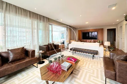 Apartamento com 3 Quartos à venda, 225m² no Cidade Monções, São Paulo