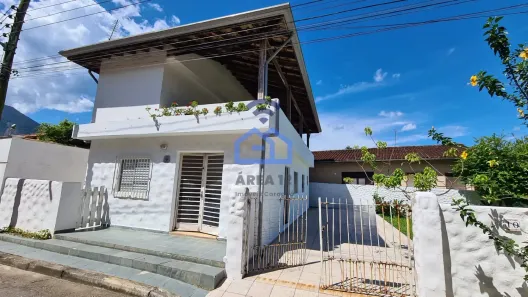 Sobrado com 4 Quartos à venda, 72m² no Massaguaçu, Caraguatatuba