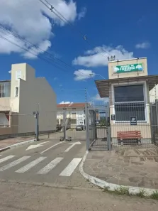 Casa de Condomínio com 2 Quartos à venda, 49m² no Restinga, Porto Alegre