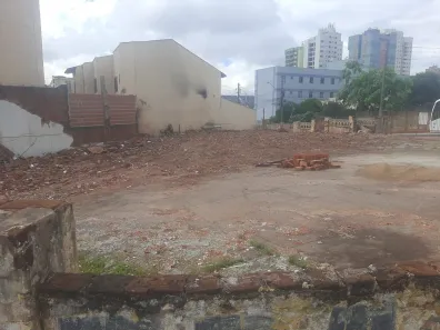 Casa com 3 Quartos à venda, 210m² no Centro, Londrina