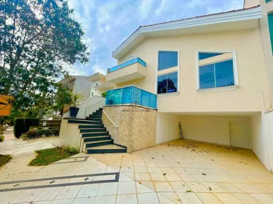 Casa com 3 Quartos à venda, 250m² no Granja Olga II, Sorocaba
