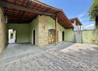 Casa com 3 Quartos à venda, 280m² no Balneário Praia do Pernambuco, Guarujá
