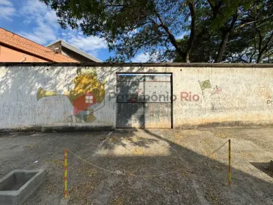 Lote/Terreno à venda, 646m² no Brás de Pina, Rio de Janeiro