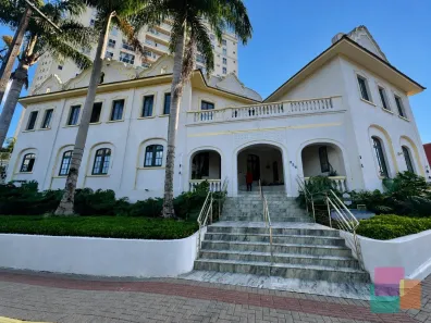 Apartamento com 2 Quartos à venda, 153m² no Centro, Joinville