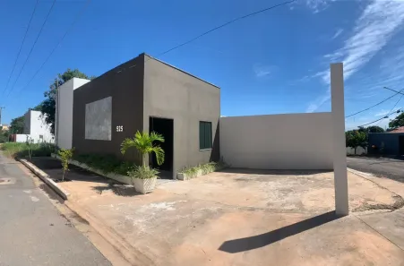Sala Comercial com 2 Quartos para alugar, 40m² no Santa Rosa, Cuiabá