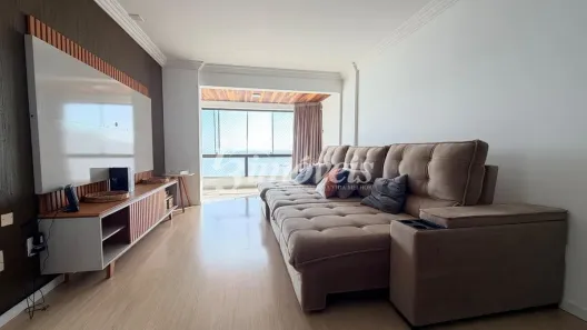 Apartamento com 3 Quartos para alugar, 150m² no Centro, Balneário Camboriú