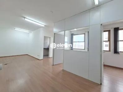 Sala Comercial à venda, 49m² no Gonzaga, Santos